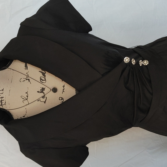 Julian Taylor New York Black Dress Sz 8P Fit & Flare Jeweled Bodice Euc - Picture 2 of 8